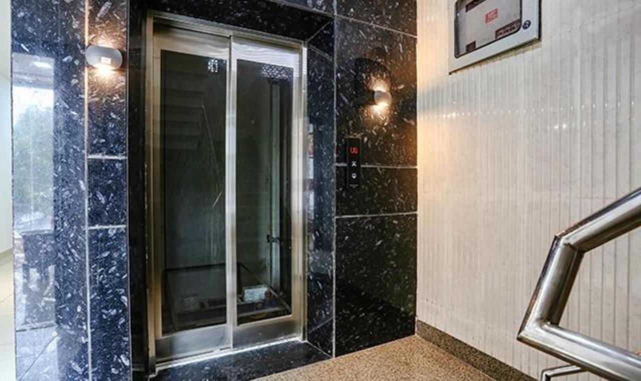 Fabexpress Shine Hotel