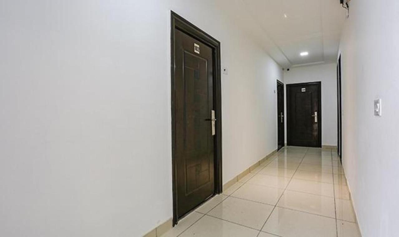 Fabexpress Shine 3* New Delhi